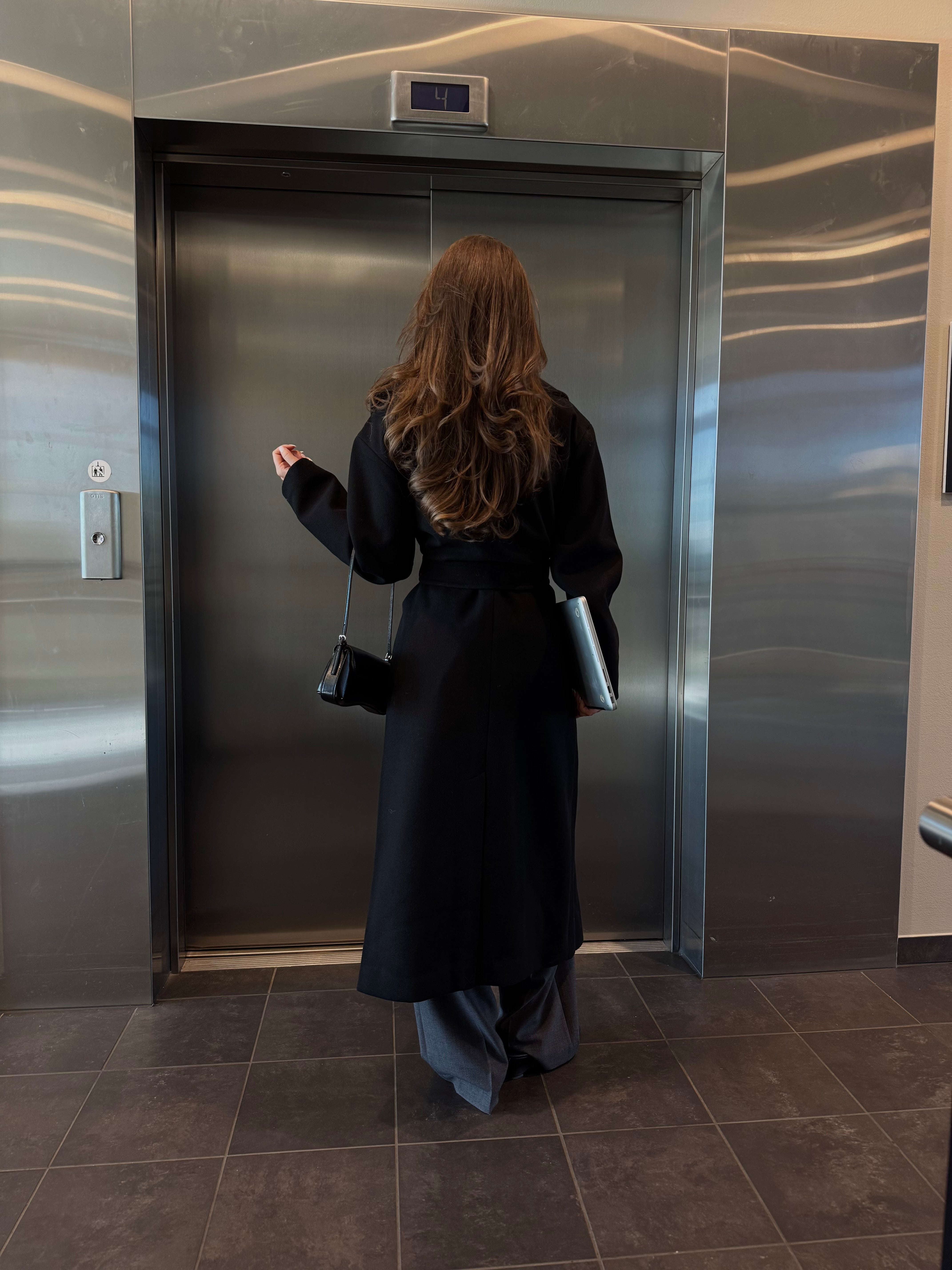 VMANNE Coat - Black